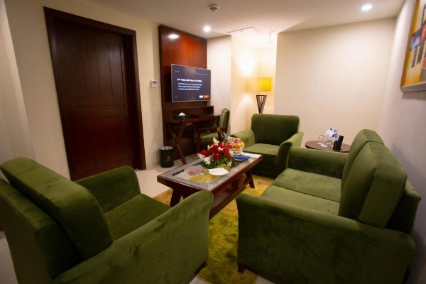 Nine Tree Luxury Hotel & Suites Lahore image 17