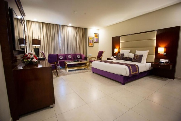 Nine Tree Luxury Hotel & Suites Lahore image 9